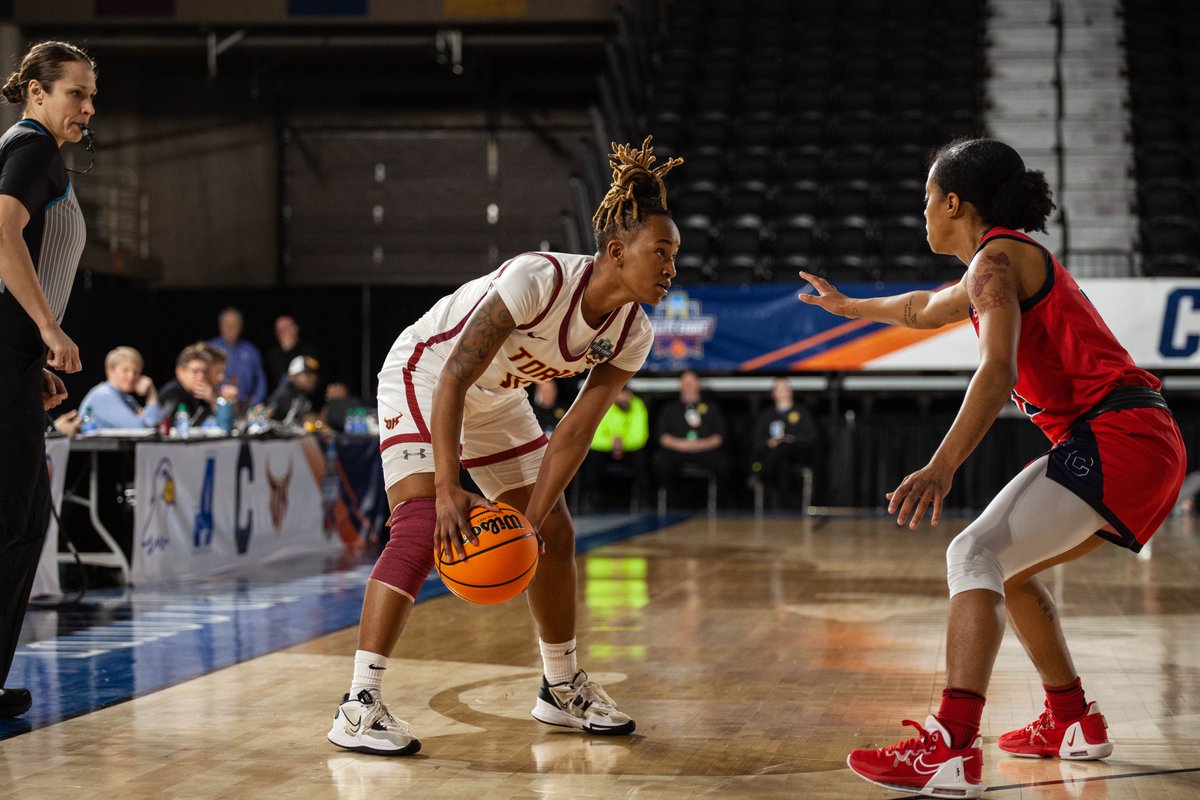 NCAADII's tweet photo. 📸 from the 1st half of Game 1! 

#WEliteEight | #D2WBB https://t.co/uLApzDBG20