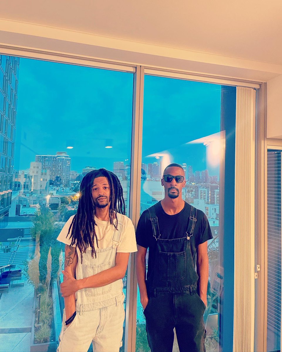 PRMSlickThePoet's tweet image. #Whatspoppin video was lit and we had a great time!! Thanks to everyone that came out and got lit with us!!! The shit was fun!! BTS footage coming soon along with the video!!! So be prepared!! OH YEAH I UNLCOCKED A NEW SWAG WITH THE OVERALLS AND THE POLO BOOTS 🥾 #slickmix