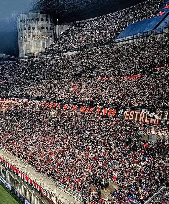 Football Away Days tweet media