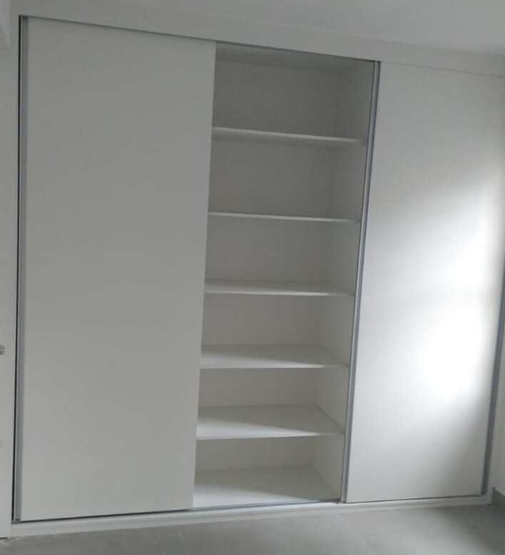 GepetoMoveis's tweet photo. Guarda-roupas com portas deslizantes em MDF branco para dar um up no seu ambiente de descanso.

 #quarto #gepetomoveis #gepetomoveisplanejados #moveis #moveisplanejados #moveisembh
#guardaroupa #armario #quarto #gepetomoveisplanejados #mdf #decoracao #design https://t.co/LZL3Htr5fj