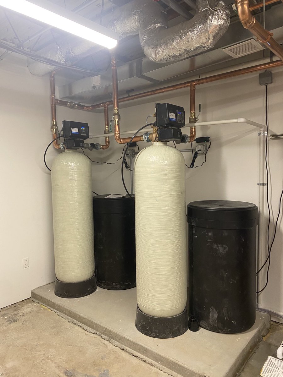 associates_mack's tweet photo. Domestic water system commissioning today at Westridge Assisted Living in Raytown, MO. Plumbing by Prodigy Plumbing. Ruud Triton water heaters, Watts water softeners and Powers IS Jr digital mixing valve. #watts #ruud #rheem #digitalmixing https://t.co/OJ5gjZvXKl