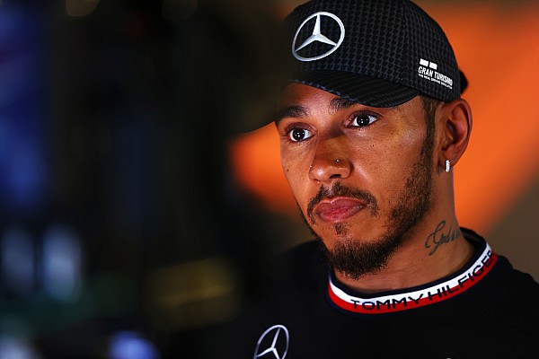 TRmotosports's tweet photo. #Rosberg: "#Hamilton'ın yüzü Russell'ın #Gerisinde #Kaldığı için #Asıktı"
-> https://t.co/jxEWXkM68A
#Asıktı #F1 #F1izle #Formel1 #Formula1 #Haber #ınYüzüRussell #Kaldığı #Motorsporları #Motorsports #News #Online #WatchF1 #TRmotosports https://t.co/9DkNUPfJIE