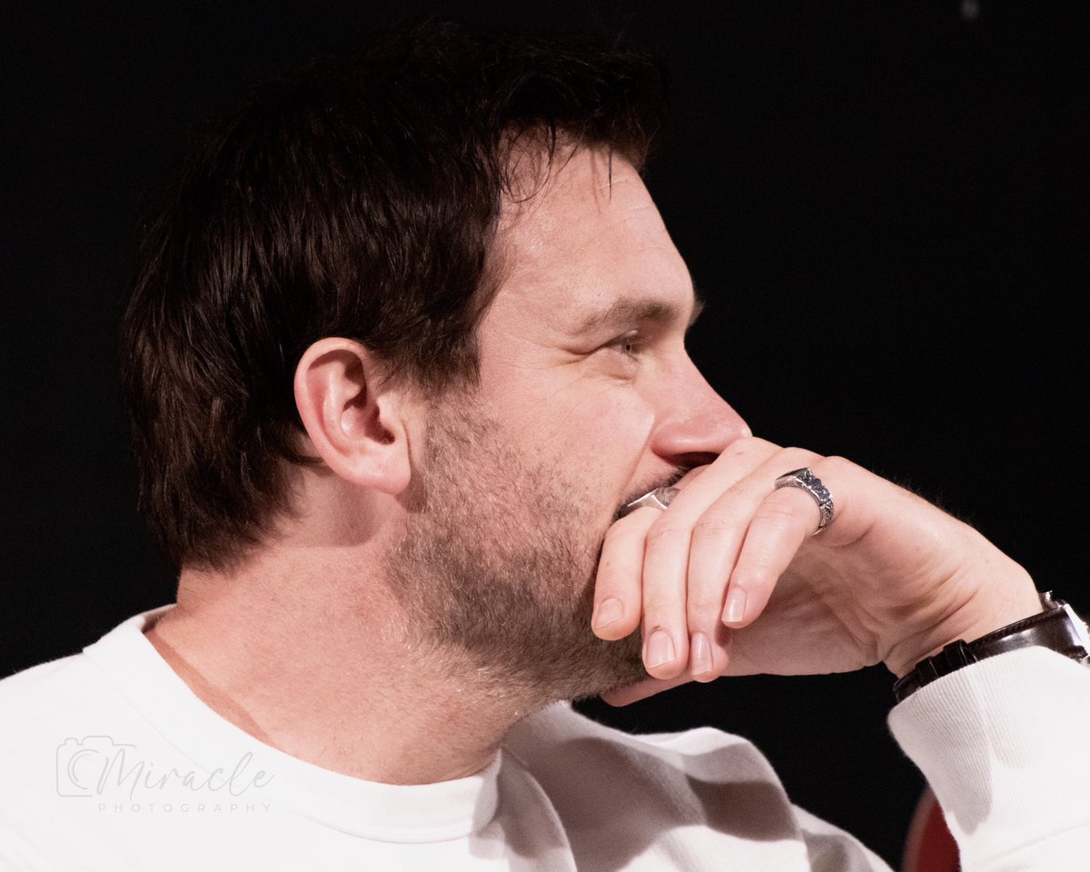 MiracIePhoto's tweet photo. Clive Standen @ Vikings Con Vol. 2, March 2023 in Dortmund
#CliveStanden #Vikings #VikingsPodcast
#Rollo #Vikcast @CliveStanden https://t.co/P9Nu7Nh1mt