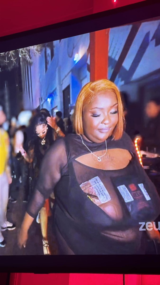 breeshG____'s tweet image. #ShutDownZeus