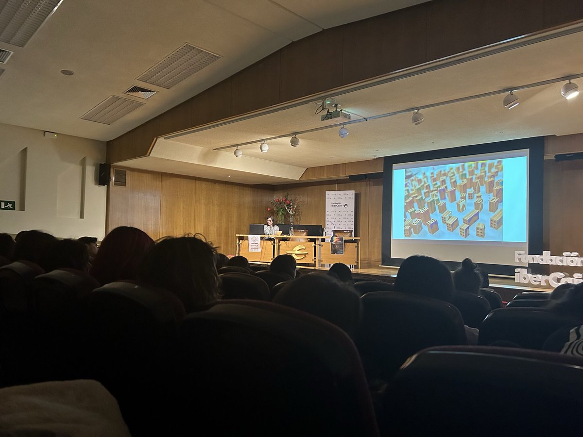 EAGuadalajara's tweet photo. Ya se han inaugurado las Jornadas Idea23
#lalata #davidmoss @lalatarevista @JCCMGuadalajara #ayuntamientodeguadalajara @GuadalajaraAyto @formaciondelprofesor https://t.co/E2vjeb8WBZ