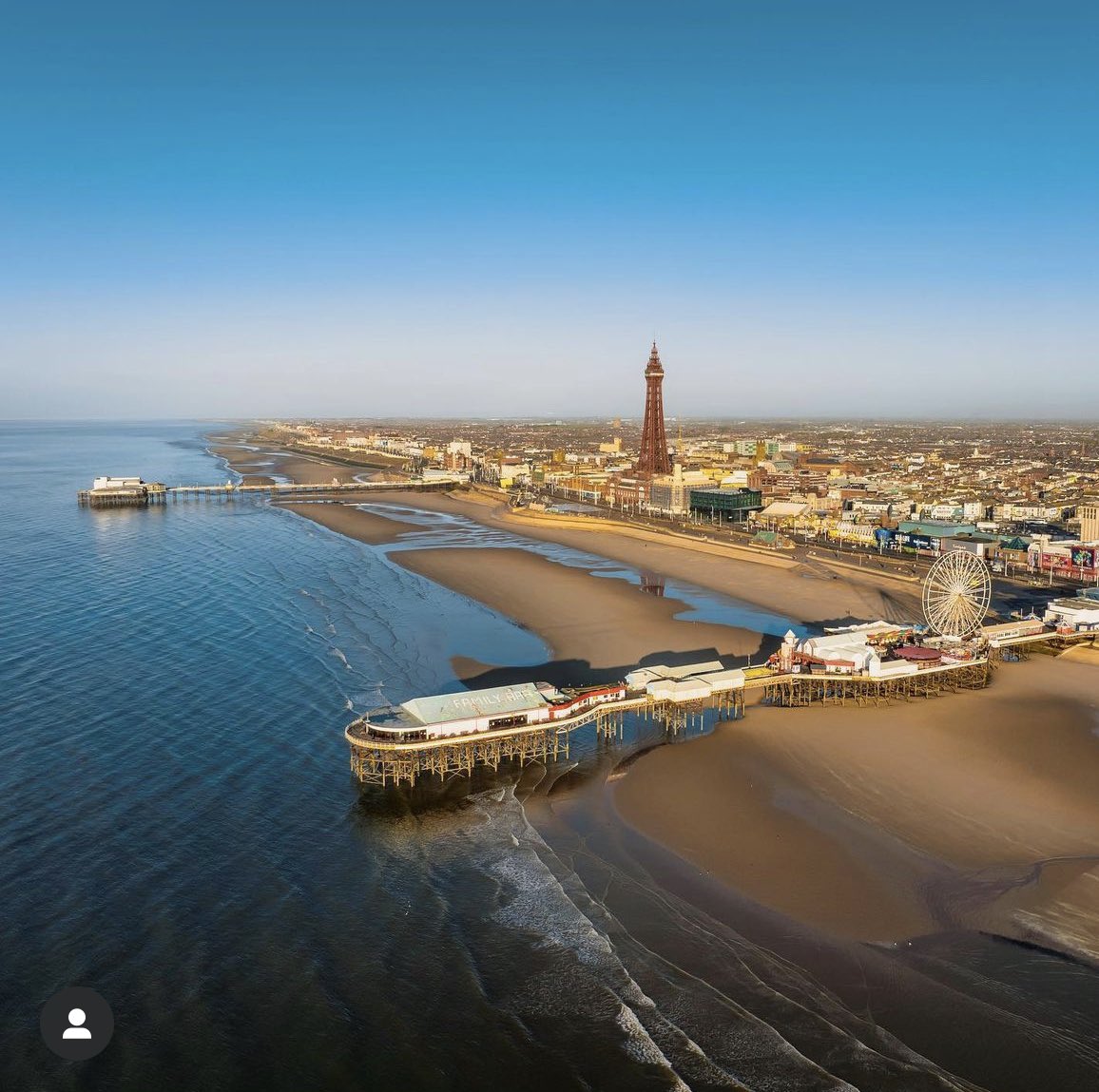 _Everythingbpl's tweet photo. Saturday gave us a little taste of spring

📸 Photo belongs to a these_nomadic_travels on Instagram  #blackpool #blackpooltower #uk #England #spring https://t.co/1BwYyEbnkt