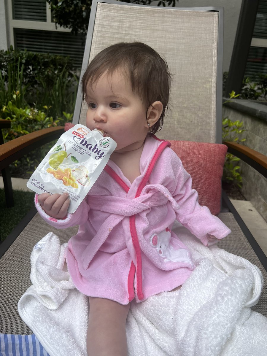 bren4da's tweet photo. En otras noticias, Lorenza está a días de cumplir 9 meses y quiero llorar. El tiempo pasa muy rápido. Me voy a mudar a un pueblito donde la vida pase lento y pueda disfrutar más de ella. https://t.co/CwzgtK3OZd