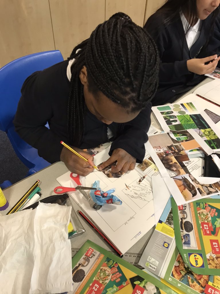 StPaulsBolton's tweet photo. Year 5 were using a range of materials this afternoon to create texture. Just look at that concentration and attention to detail! #artists #formalelements #recycling https://t.co/O7uYLmXzkb