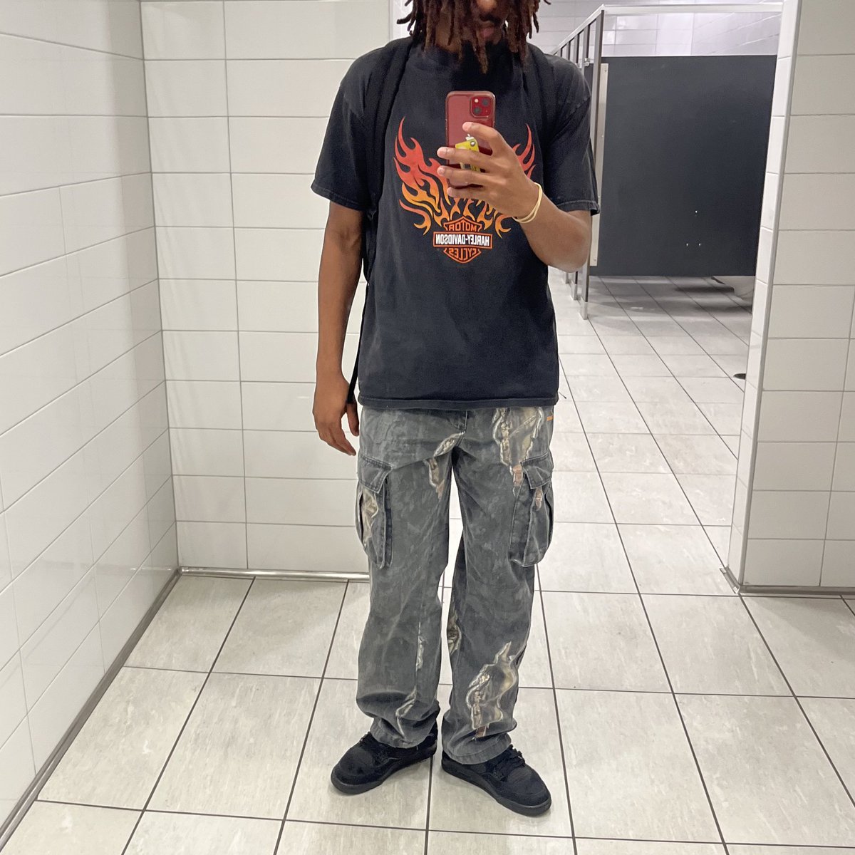 CaillouCollins's tweet photo. Just Some Faceless Fits https://t.co/M81KByDNh0