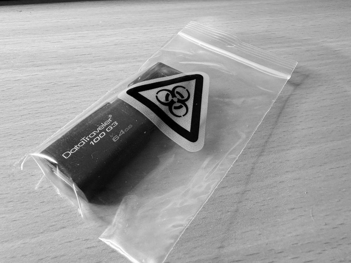 UK_Daniel_Card's tweet image. Don’t worry team! We have contained the threat! 🕵️‍♂️☣️⚠️😈 #cyber #noir