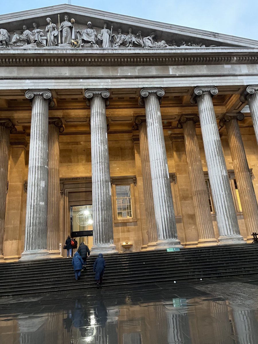 Julie Sanders tweet media