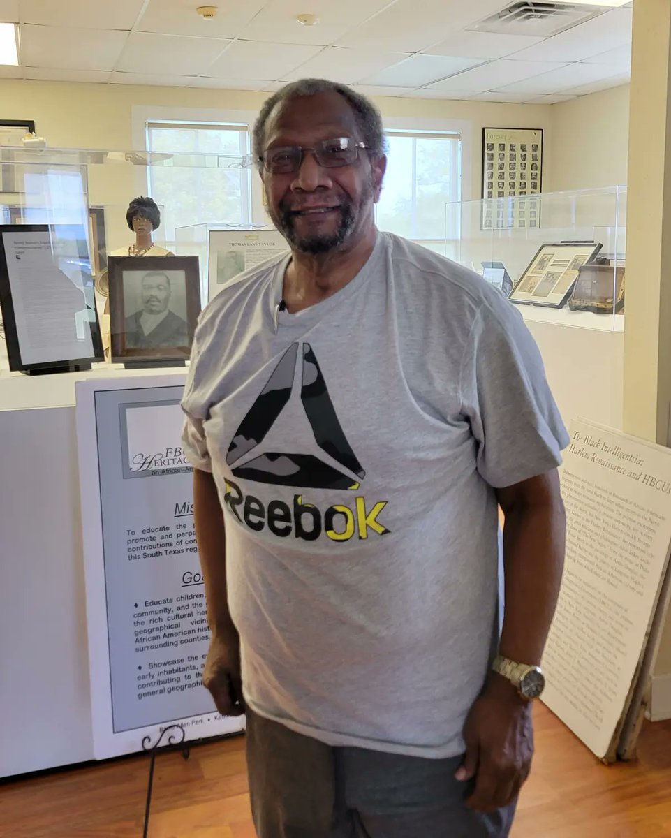 CapoJ007's tweet photo. I recently conducted an oral history with Reverend Leo Humphrey of Kendleton, TX. He shared his family history and work in the community. His story allows future generations to learn more about African American communities through the voices who shape it.
#ExtraShotOfHistory https://t.co/5pSPTJQMLb