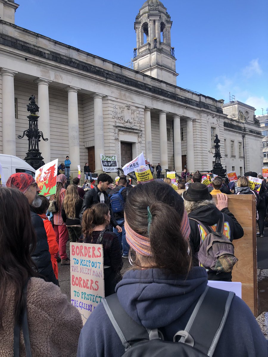 catrinwrites's tweet photo. great demonstration on Saturday #standupforracism #cardiff https://t.co/tkX4DrwcST
