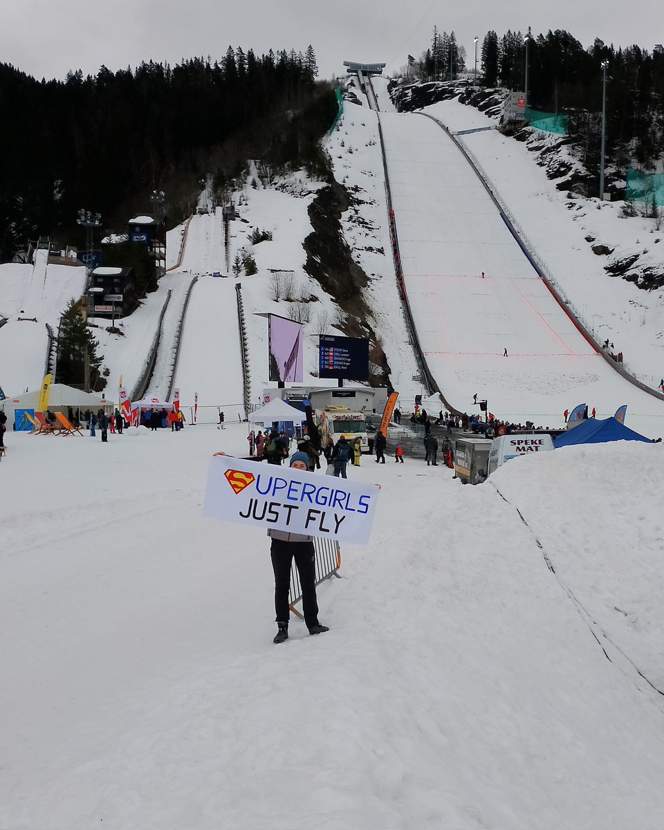 Julia ⚽️⛷️ tweet media