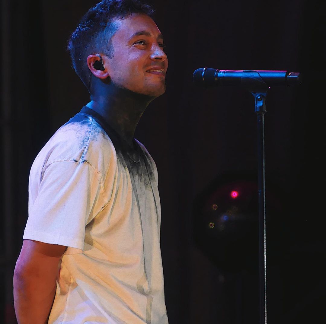 TOPUPDATERS's tweet image. .@tylerrjoseph at the Lollapalooza Chile last night #LollaCL2023 

via frankiedrew on Instagram