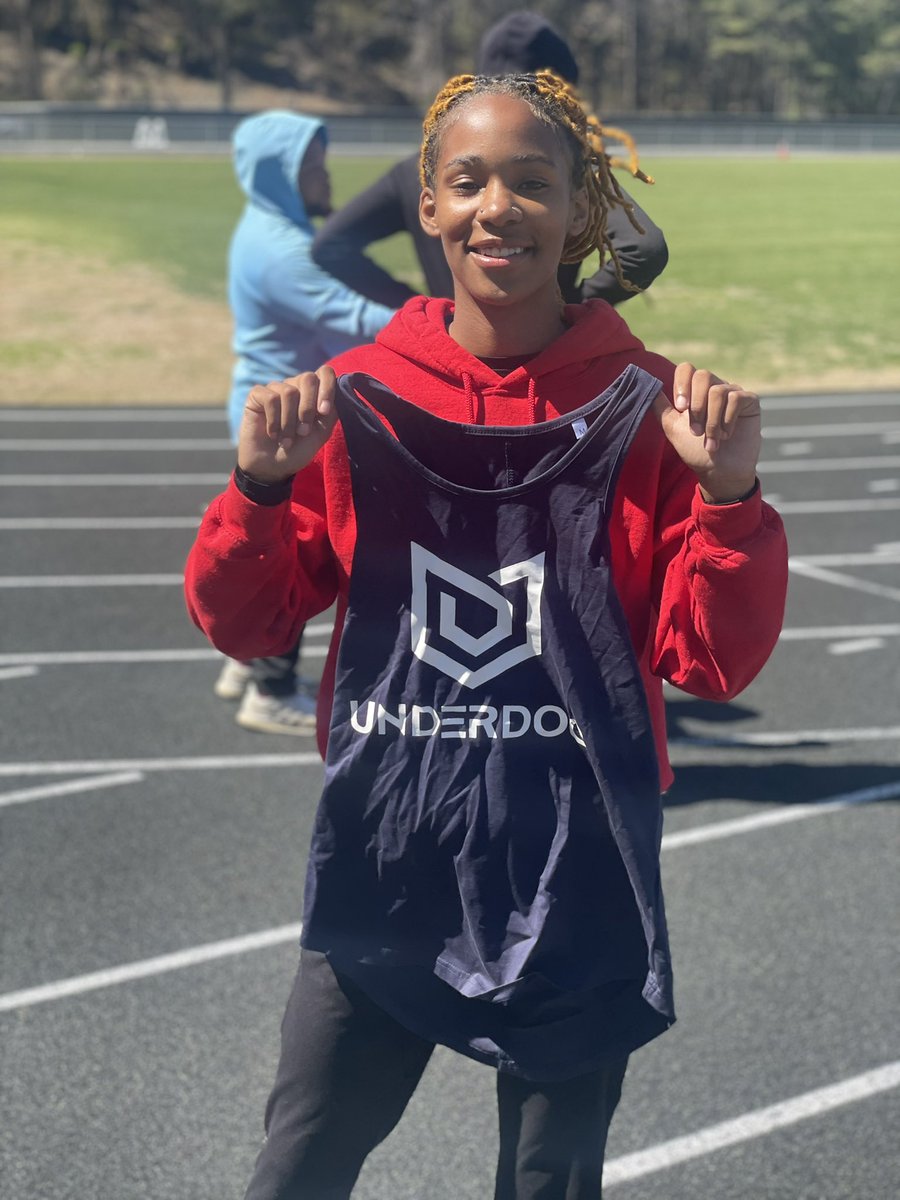 Congrats to this weeks Underdog winner <a href="/y_kaelyn/">Kaelyn Yeboah ✫</a> for her performance in the high jump clearing 4’8 for her first time ever doing the event and her first PR.  Sky is the limit for this Queen Keep Grinding.