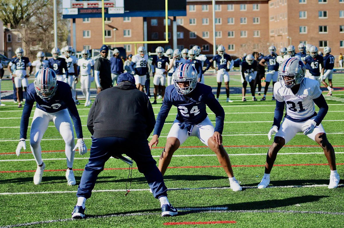 HUBISONFOOTBALL's tweet image. Quarter 2 initiated.😤   

#HUBisonFootball #STMDT #SpringPractice