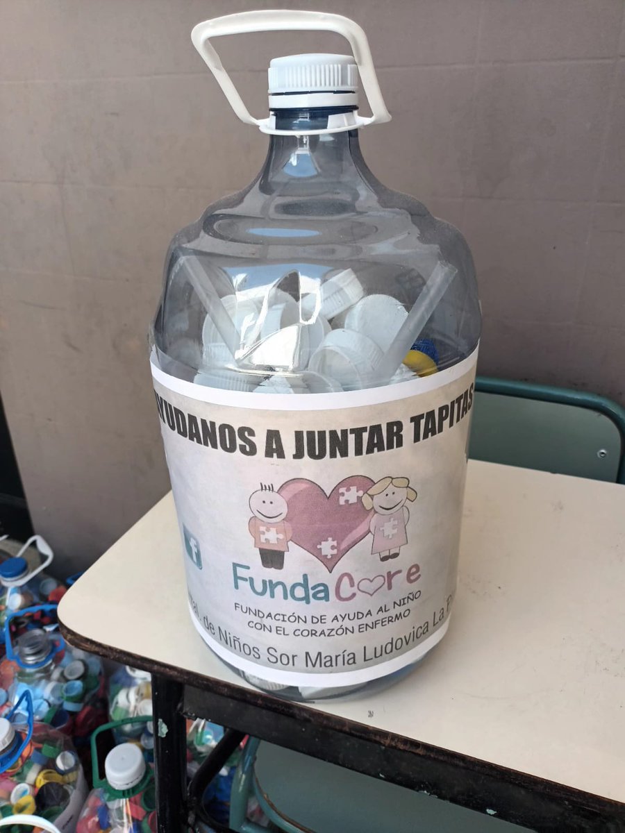 fundacore's tweet photo. Gracias, gracias, gracias por tanto material que hemos recibido en nuestra casa.Jardín la ronda Mágica, Hogar Social de Berisso, estudio 3 pilates, mercería Nélida , telefónica ,Flavia y Fidel. Colonia UPCN, Sergio Carrizo , zapatería Grecia Bsso, Pepa de B°San Carlos, https://t.co/5dUYg3Duew