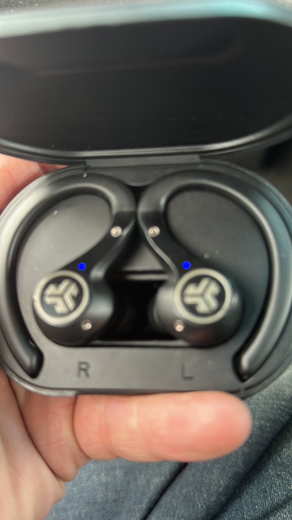 Bryce ☭ tweet media