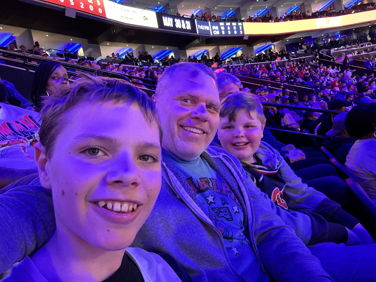 #sixerslive Go Sixers!