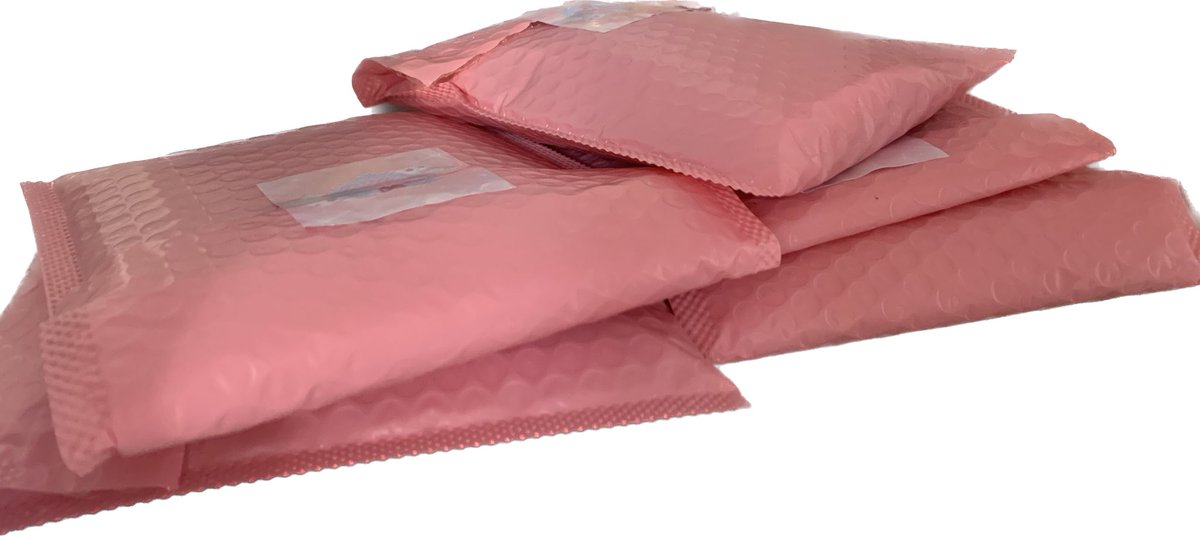 withIovecIoud's tweet photo. ❤︎ ⋆゚ ❪ #cloudnotifs ❫ — 5 parcels bound for dropoff today! kindly check your dms for your sf notice so that i could ship out your items today. tracking numbers will be sent in the evening via dms, thank you! https://t.co/bZK9aly1NZ