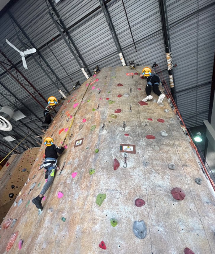 Not your typical boring Monday! Had a blast today with kids from Flemingdon Park and Danforth neighbourhoods at the Toronto Climbing Academy. Thank you to everyone involved for making this possible. @COPSandKIDSca @d55danforthnco