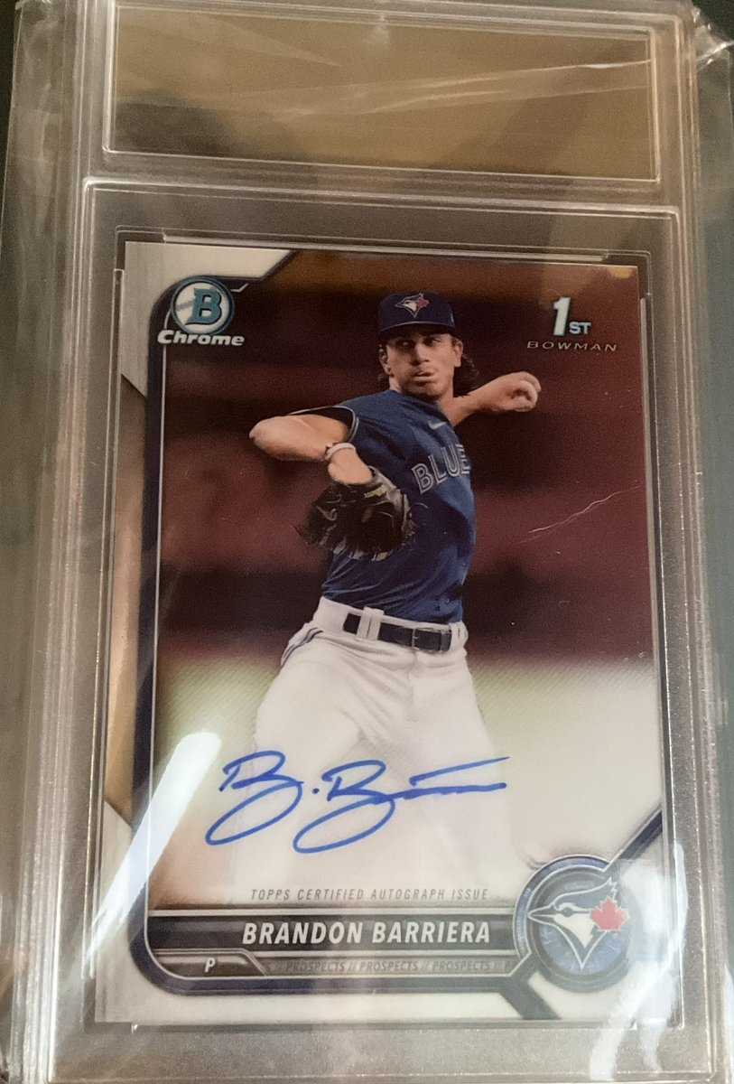 Free base auto <a href="/BrandonBarriera/">Brandon Barriera</a> Brandon Barriera <a href="/BlueJays/">Toronto Blue Jays</a> giveaway. I’m an O’s collector but pulled this.
I’ll pull a winner Sunday night at 8 pm. All you have to do is:

1. Like this post.
2. Follow me.
3. Retweet