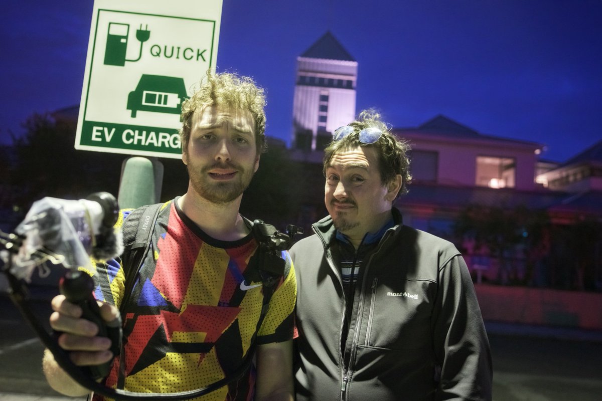 CDawgVA's tweet photo. DAY 4 LIVE RIGHT NOW ON TWITCH.

CHARITY CYCLETHON 

TODAY IS GOING TO BE BRUTAL. NOAHS ARK LEVELS OF RAIN. ALL DAY 😭😭😭🚢☔⚡⛈️ https://t.co/bkIK6So7Tf