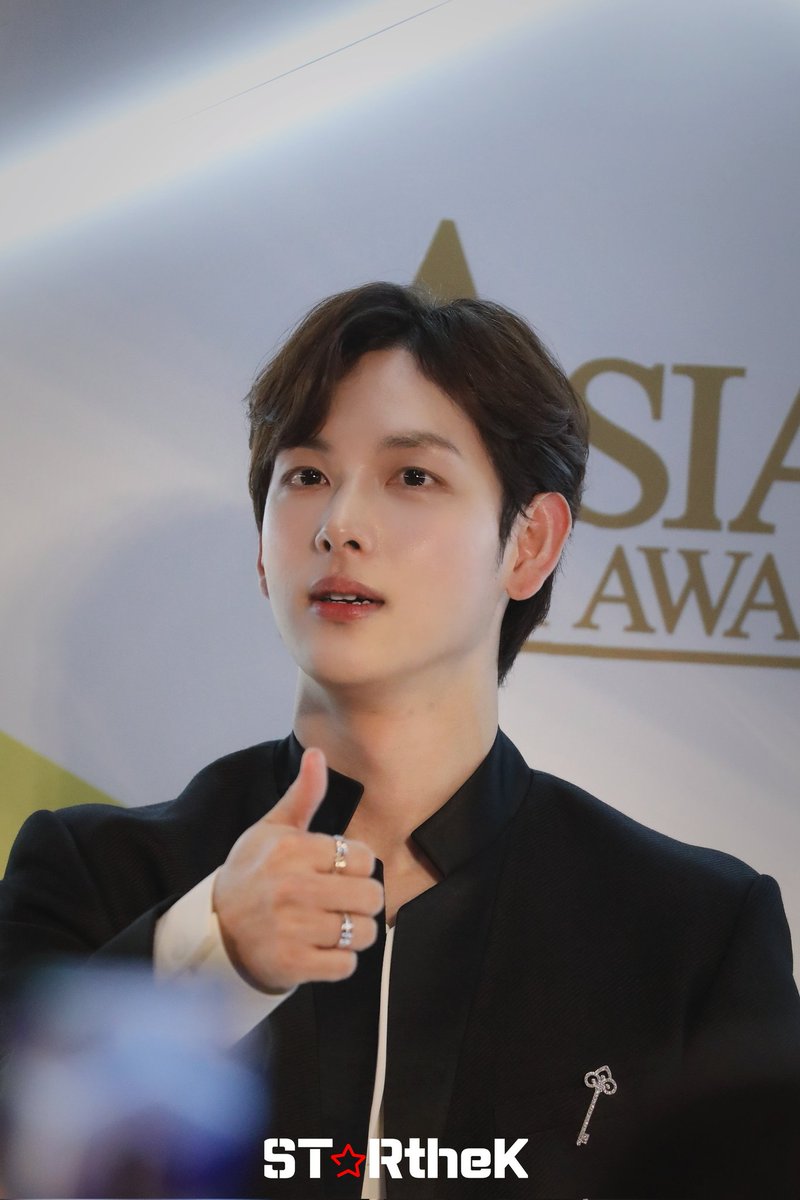 happysw2022's tweet photo. 임시완 나이 먹뱉논란 https://t.co/4r4TPhdELo