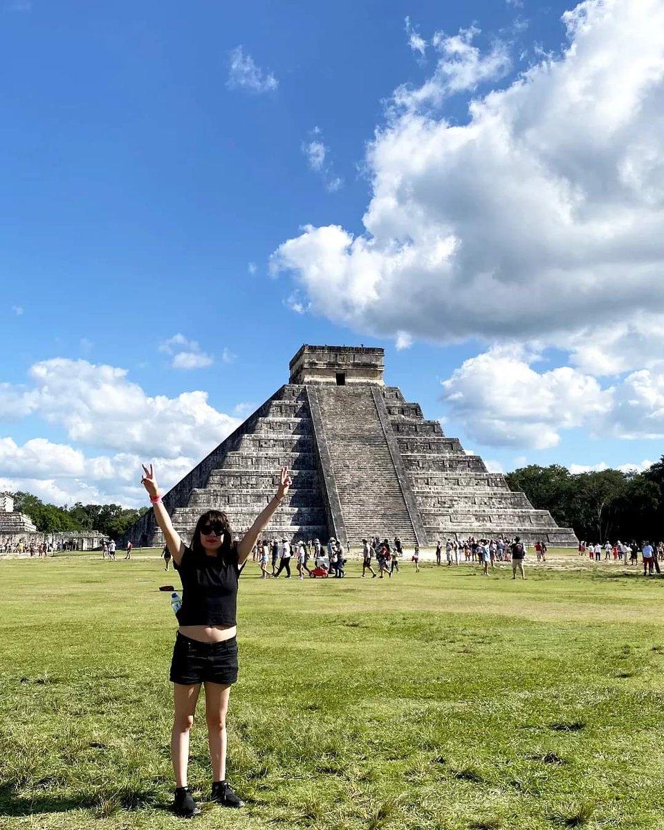 Pholette_M's tweet photo. En el kinoxioss. 😜🤟🏻

 (⁠・⁠春分の日・⁠)/ https://t.co/oY0gu6S4pT