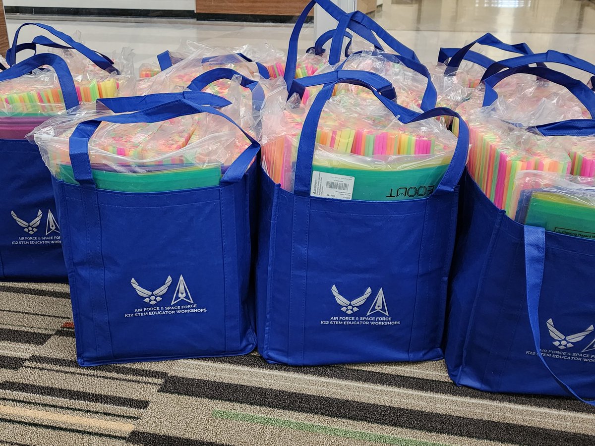 DrYemothy's tweet image. Wow oh wow....tomorrow's the day! Workshop #7 is all ready. Thanks to my amazing friend and STEM leader Tracy Elmore for working by my side all day to set up our space and unpack over 140 boxes. It's gonna be STEM-tastic tomorrow! #EinsteinFellows22 #DocYSTEM #dodstem