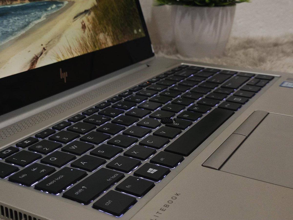 bolosolutions's tweet photo. Laptop bermasalah? Upgrade RAM? Ganti Harddisk ke SSD ? Service engsel Laptop? Ganti LCD? BOLO Solutions solusinya. 

WA 0851 0719 7000
https://t.co/FiezSSmF7o
Ruko Manyar Mas blok 27-A5
Jln Raya Manyar no 63. Surabaya.
(Seberang kebun Bibit/Taman Flora)

#servicelaptopsurabaya https://t.co/V9d5sQTOUu