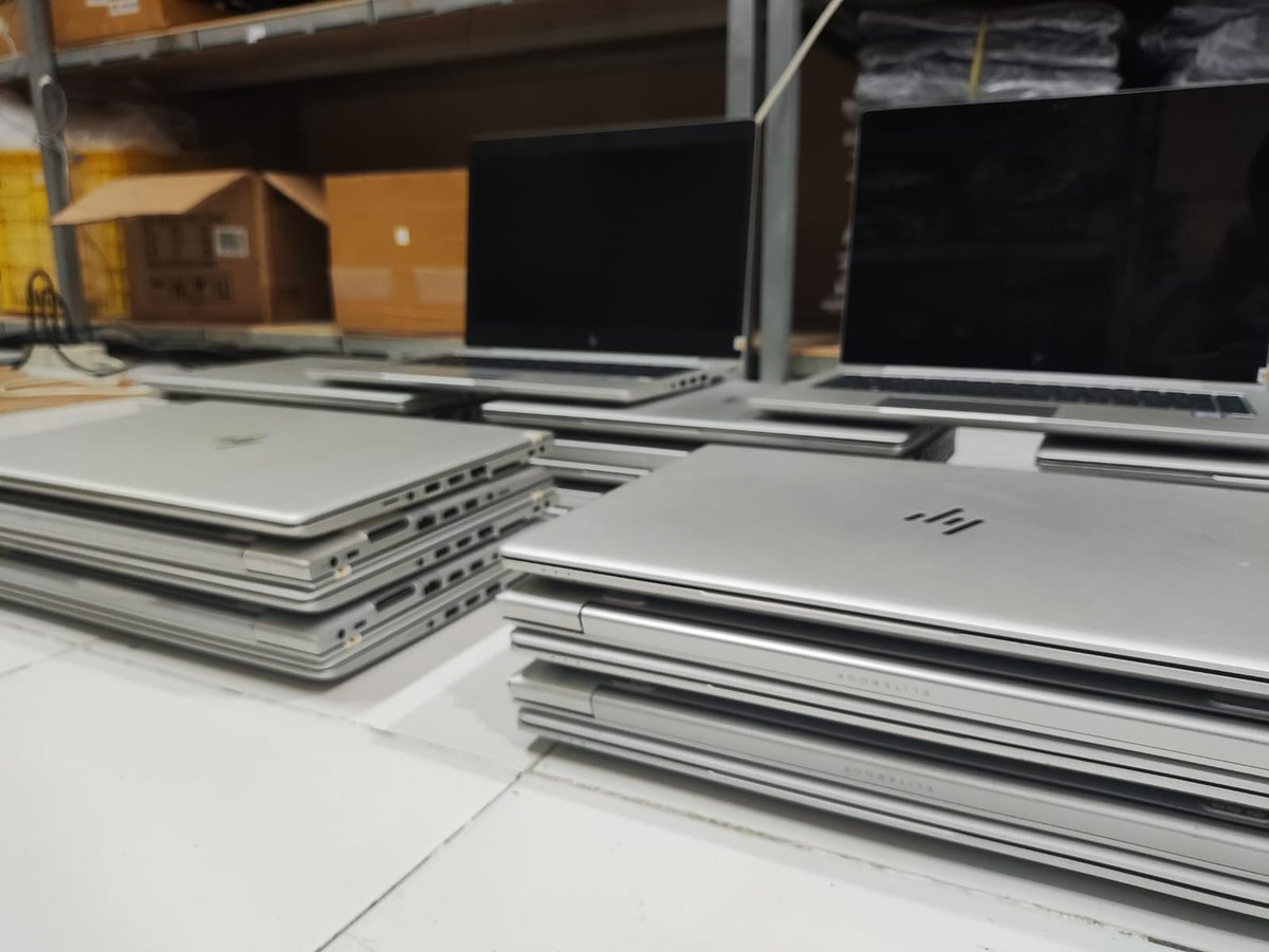 bolosolutions's tweet photo. Laptop bermasalah? Upgrade RAM? Ganti Harddisk ke SSD ? Service engsel Laptop? Ganti LCD? BOLO Solutions solusinya. 

WA 0851 0719 7000
https://t.co/FiezSSmF7o
Ruko Manyar Mas blok 27-A5
Jln Raya Manyar no 63. Surabaya.
(Seberang kebun Bibit/Taman Flora)

#servicelaptopsurabaya https://t.co/SV1wjibf0S