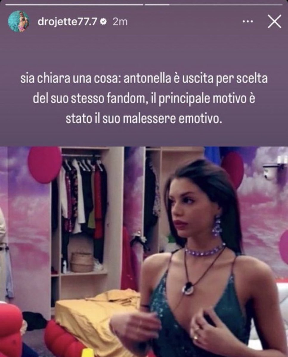 edeaMorgana's tweet image. Mamma e papà Fiorde visto gli ultimi televoti  hanno capito che di vincere non se ne parlava e hanno preferito farla uscire loro da vittima e farla passare per quella che stava male! 😉
#gfvip #GFVIP #gfvip7 #GFvip #incorvassi #INCORVASSI #gioiellers #thepisis #bebestini