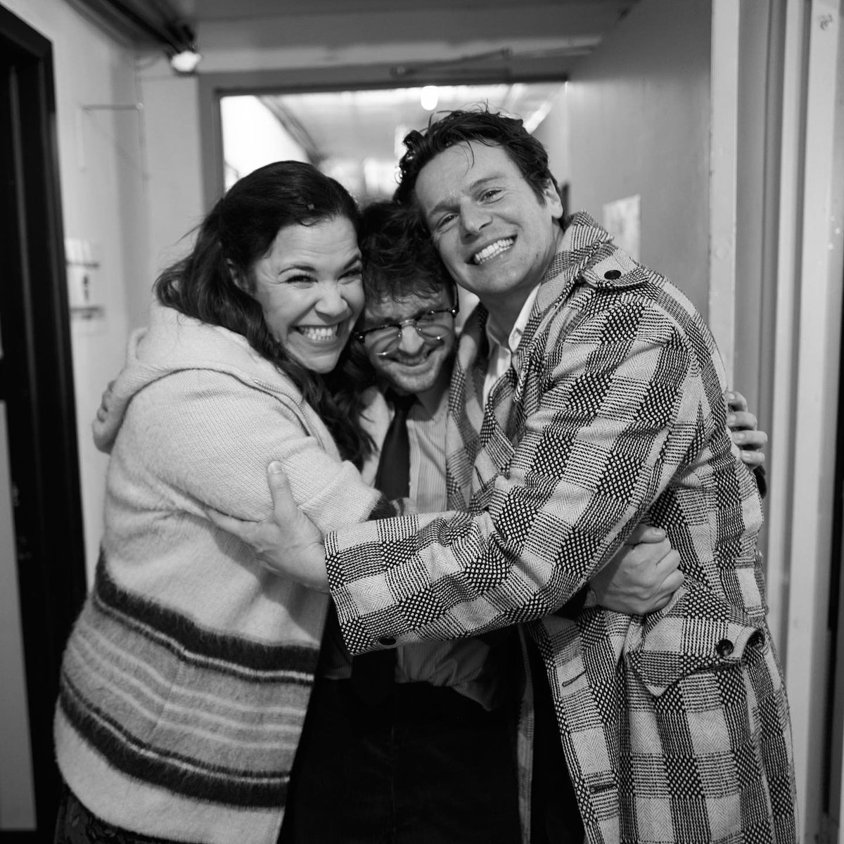 Jonathan Groff Daily tweet media