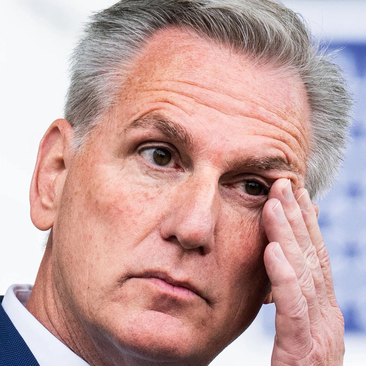 anyonewantchips's tweet image. Nothing says obstruction of justice like Kevin McCarthy &amp;amp; Jim Jordan threatening to investigate Alvin Bragg’s investigation of Trump.