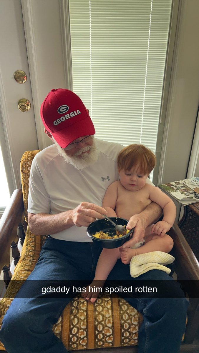 mackenzievans23's tweet photo. chunk man update https://t.co/SnKPMs6rQS