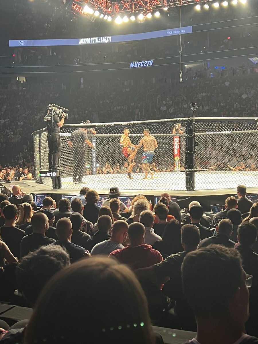 @CossDaSickestt @MAKHACHEVMMA Our seats for #ufc279