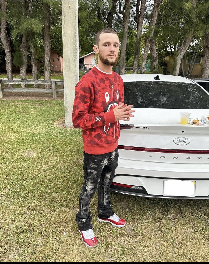 Lowson12_'s tweet image. The one everybody knows… but nobody knows about 💔🚶🏼‍♂️
#RipZee #RipMani