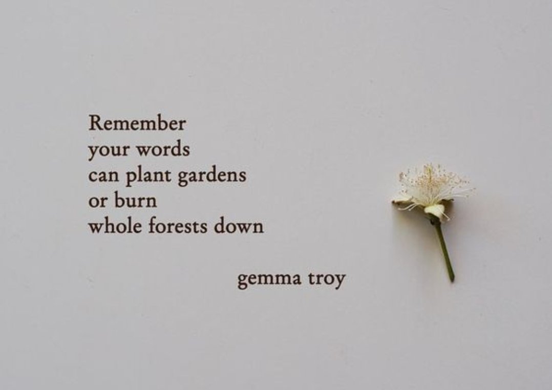 Important to consider the power of words this week in the #pdsl. We all have a tendency to focus too strongly on the negative (especially when stressed or frustrated) and without conversational intelligence can negate rather than support @patriciamannixm <a href="/Leaders_SoE/">UL_ELLA</a> <a href="/niamhickey/">Dr. Niamh Hickey</a>