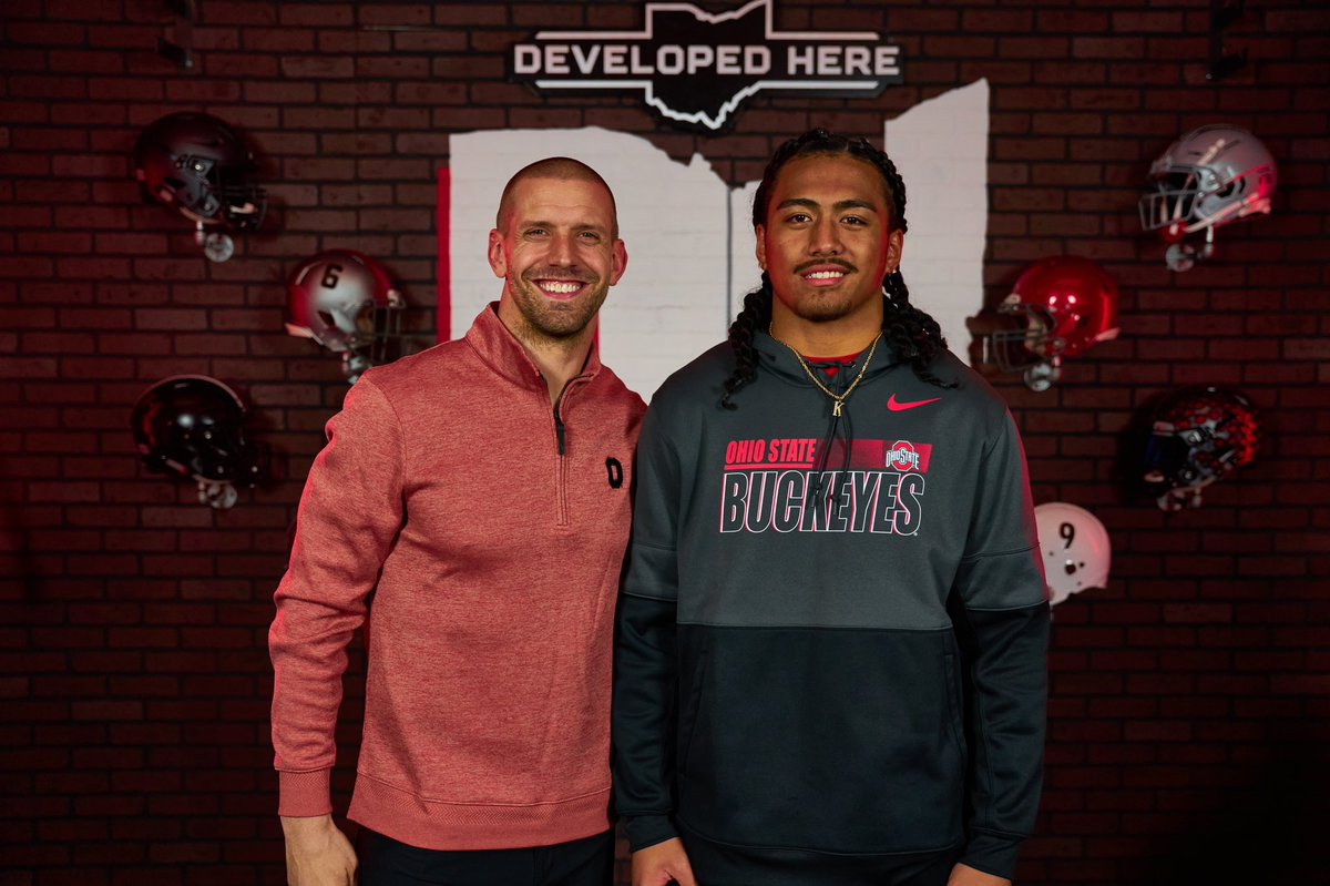 AsaViliamu's tweet image. #GoBucks  @JLaurinaitis55