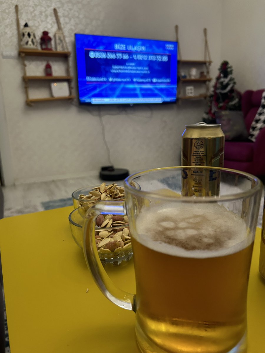 E_CHElik's tweet photo. @cagrimbakirci Bu ne bilimsizliktir ya hu! Hadi başlasın artık program yarın mesai var 😅 https://t.co/KSLo1GBXxW