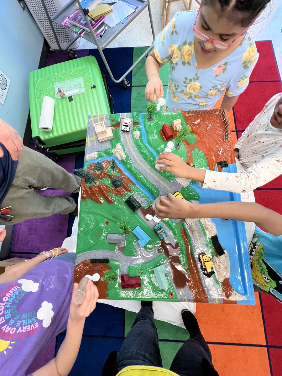 Mandy Jedlowski (@mandyjed) on Twitter photo 1st grade ss at <a href="/FCPSWaverley/">Waverley Elementary School</a> had an amazing hands-on learning experience during their Integration block today! They learned how pollution travels to local waterways & ways to keep it clean. Thanks so much to the Dept. of Public Works for providing this!
<a href="/cityoffrederick/">City of Frederick</a> 1st grade ss at <a href="/FCPSWaverley/">Waverley Elementary School</a> had an amazing hands-on learning experience during their Integration block today! They learned how pollution travels to local waterways & ways to keep it clean. Thanks so much to the Dept. of Public Works for providing this!
<a href="/cityoffrederick/">City of Frederick</a>