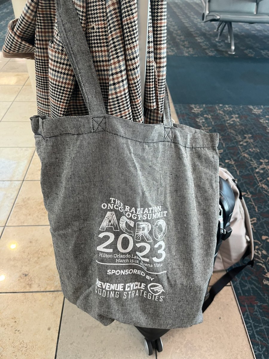LichterKatie's tweet photo. Thank you @ACRO for a great meeting. Thankful to see new/old friends, mentors, mentees & #ACROracingteam. Congrats to mentee @SierraSilverwo4 on her presentation. Loved seeing #sustainability 🌳 efforts with numerous reusable conference items…look forward to more next year 😉 https://t.co/Lv17El8lQM