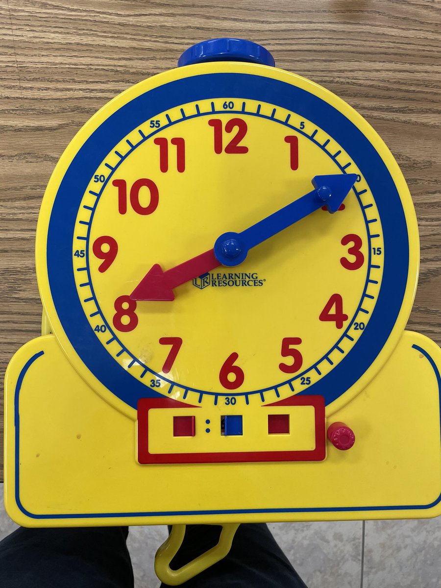 bhedderson's tweet photo. Welcome back from March Break! Clocks were set as we investigated time elapsed…  @LEADUWindsor https://t.co/JXRB0ZaNT8