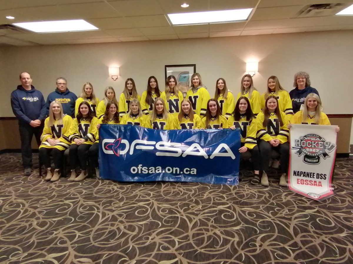 ErinPincivero's tweet photo. Our girls hockey team is in Stratford for OFSAA. Games start tomorrow. https://t.co/Xt1l5v6g8Z