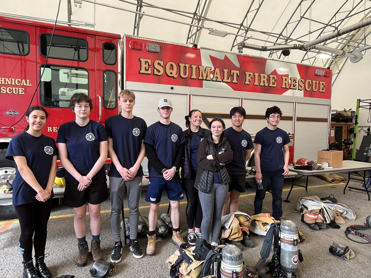 SD61Careers's tweet photo. Huge thanks to @EsquimaltFire for hosting the most incredible Spring Break Fire Camp for these lucky @Esqhigh students!
They are being immersed into the daily life of an @EsquimaltBC firefighter &amp; learning so much about themselves within this helping pathway. 
#sd61learn https://t.co/1umhvWfk2s