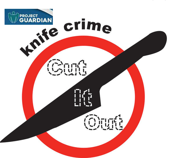 GuardianWMP's tweet photo. Task Force Officers have today been back on patrol in @WalsallPolice. Officers have responded in a timely manner to reports of a 'subject with a knife' &amp; Arrested 1 Subject on suspicion of 'Possession of a Bladed Article in a Public Place' #LifeorKnife #Proactive #KnifeCrime https://t.co/ZjCNWT3wVX