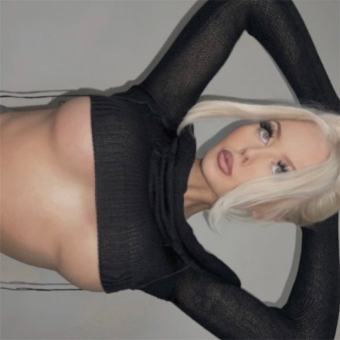 𝐑𝐄𝐄𝐆𝐀𝐍 - Hiii 🫦 https://t.co/aE96Xk6JvC