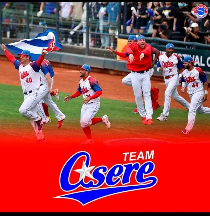 OndarzaDr's tweet photo. El #TeamAsere es amado por todo el pueblo de #Cuba🇨🇺 y fueron respaldados   desde nuestras casas, plazas, parques, cines, porque somos CAMPEONES 🇨🇺💪👏👏👏
#MejorEsPosible
#LatirAvileño
#CubaPorLaVida https://t.co/GhHHWN37nN
